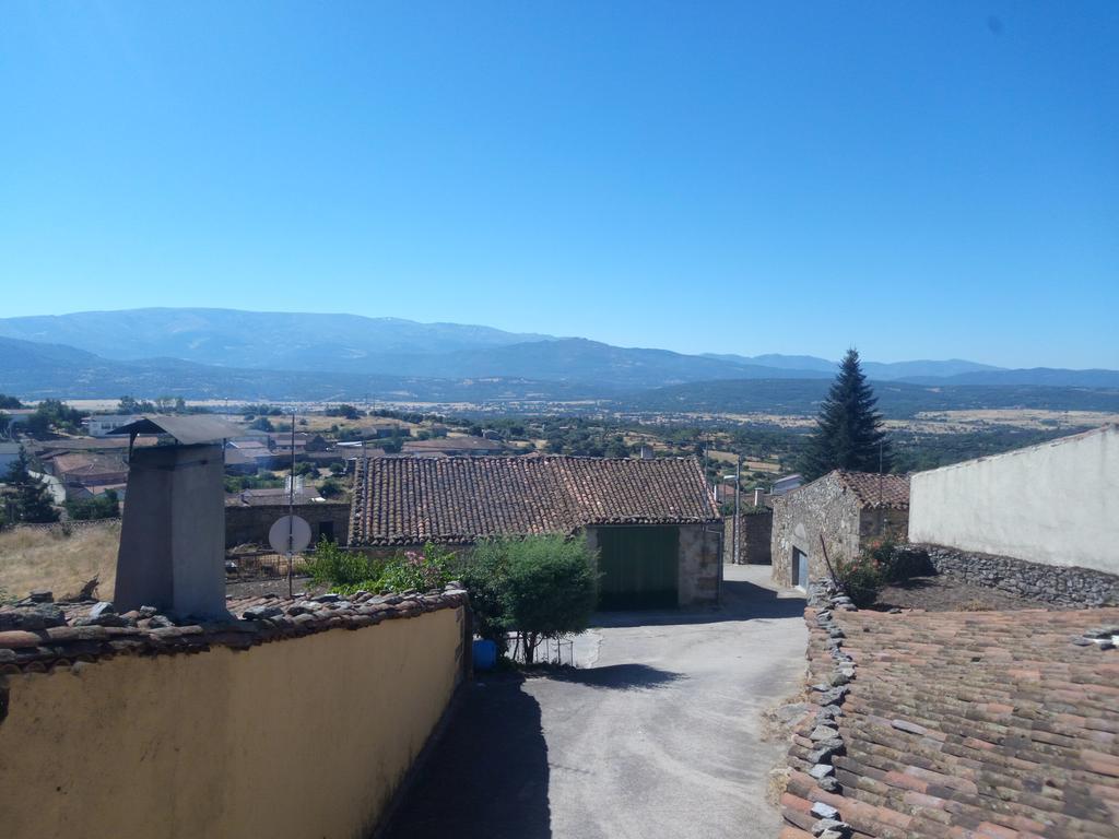 Casa Rural El Carrascal Valdefuentes de Sangusín Zewnętrze zdjęcie