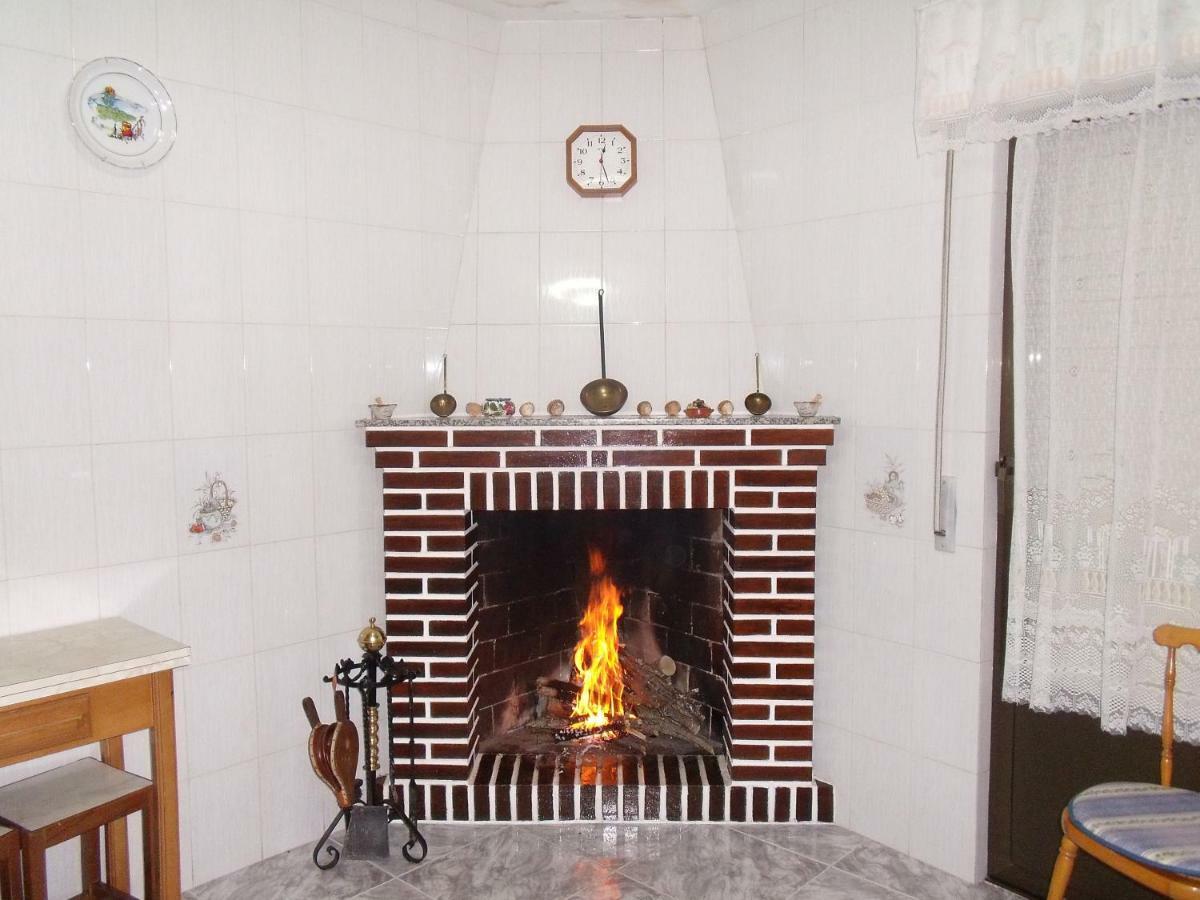 Casa Rural El Carrascal Valdefuentes de Sangusín Zewnętrze zdjęcie